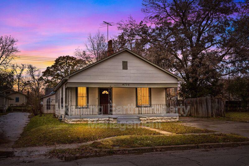 House for rent at 4732 Court S, Birmingham, AL 35208