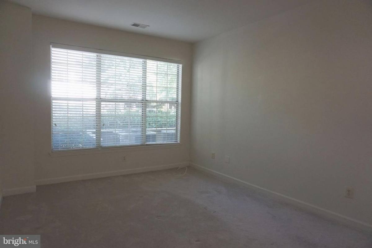 Apartment for rent at 10824 Antigua Terrace, Rockville, MD 20852