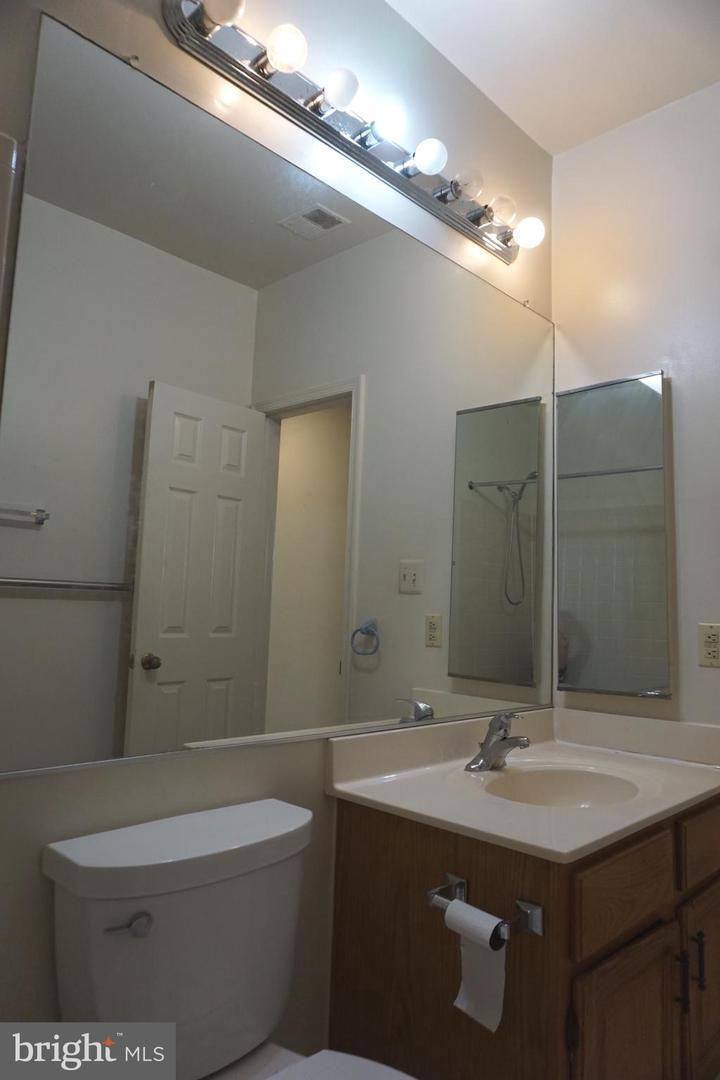 Apartment for rent at 10824 Antigua Terrace, Rockville, MD 20852