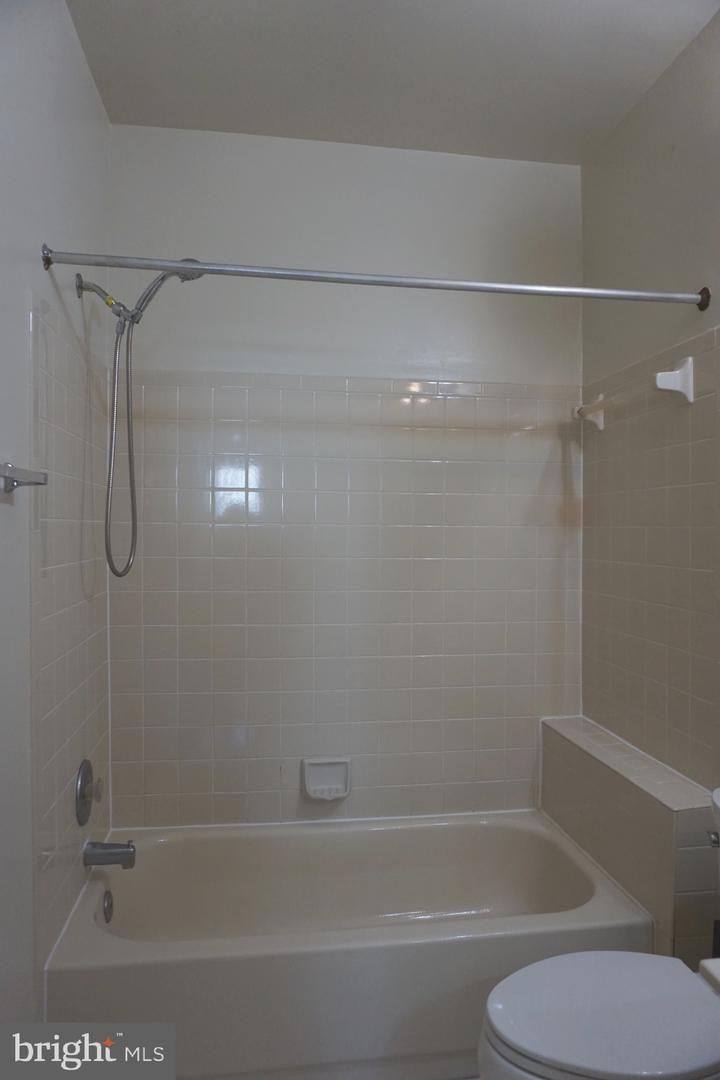 Apartment for rent at 10824 Antigua Terrace, Rockville, MD 20852