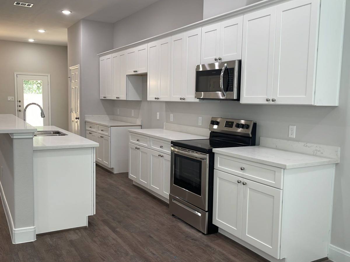 Apartment for rent at 832 Elkhart St, Houston, TX 77091