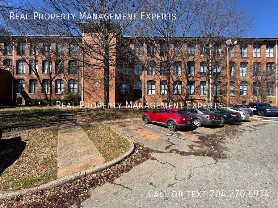 Condo for rent at 201 S Hoskins Rd #337, Charlotte, NC 28208