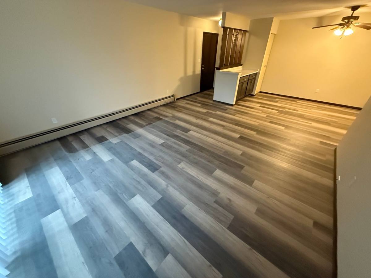 Apartment for rent at 214 Williamsburg Dr, Mequon, WI 53092