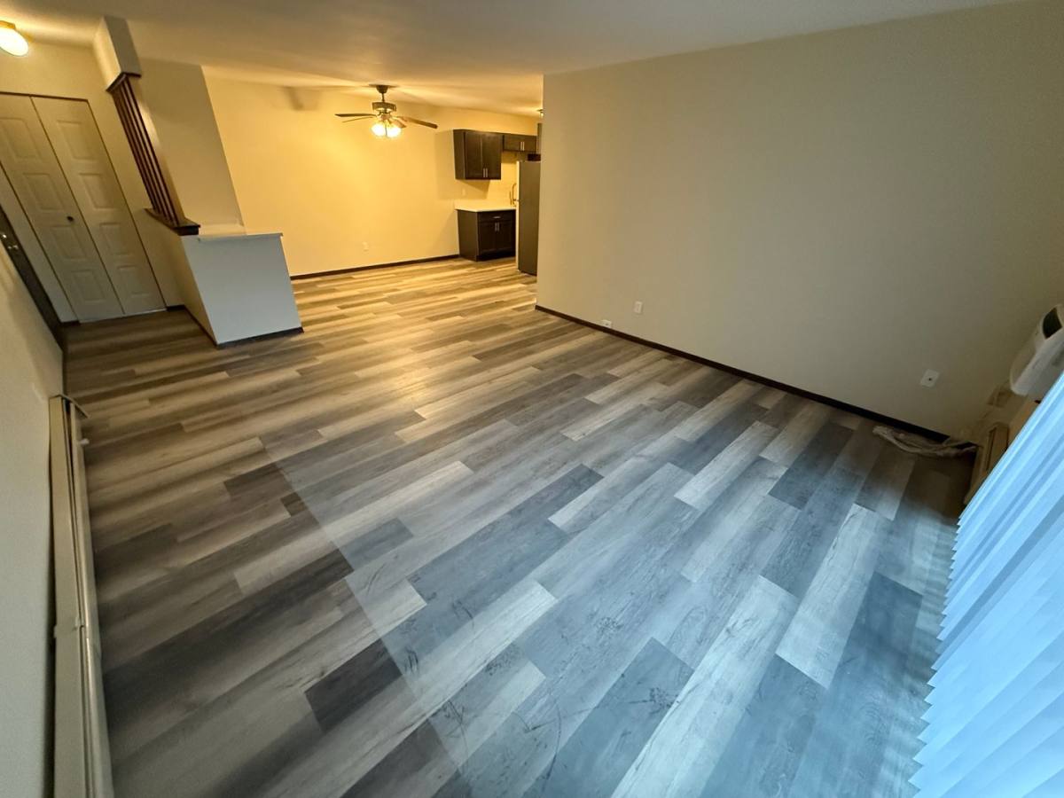Apartment for rent at 214 Williamsburg Dr, Mequon, WI 53092