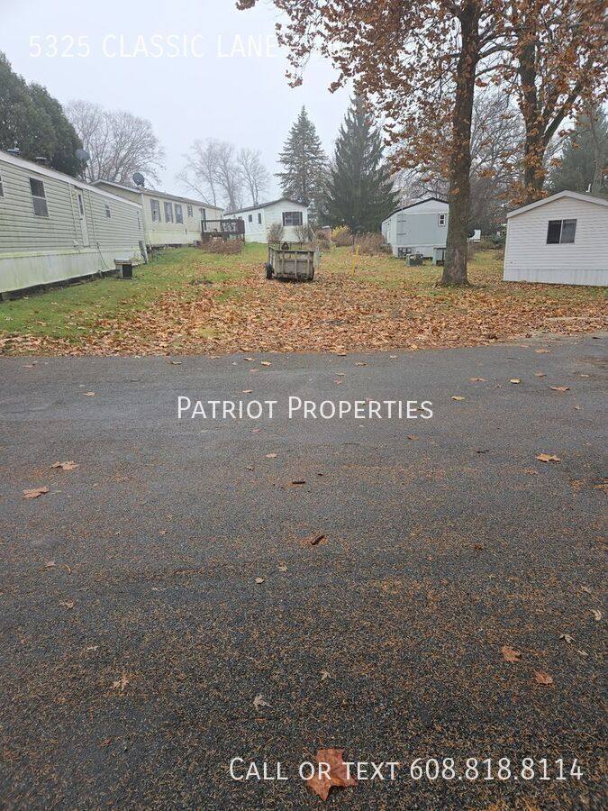 Apartment for rent at 5325 Classic Lane, Platteville, WI 53818