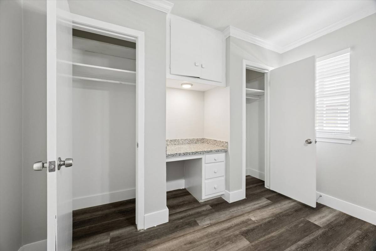 Apartment for rent at 3618 Garrott St, Houston, TX 77006