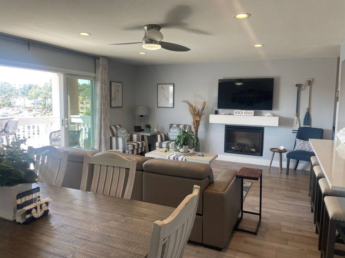 Condo for rent at 4705 Marina Dr, Carlsbad, CA 92008