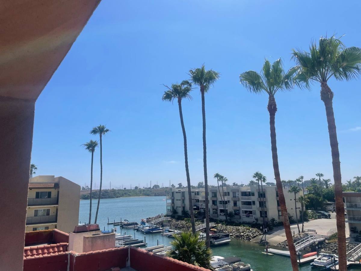 Condo for rent at 4705 Marina Dr, Carlsbad, CA 92008