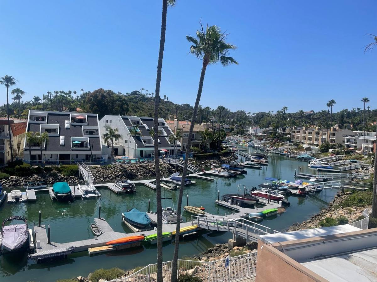 Condo for rent at 4705 Marina Dr, Carlsbad, CA 92008