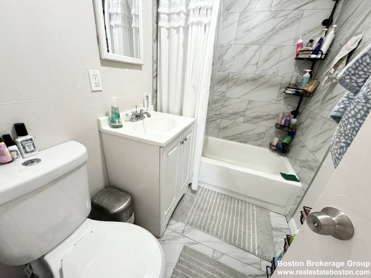 Apartment for rent at 1572 Tremont St #3, Roxbury Crossing, MA 02120