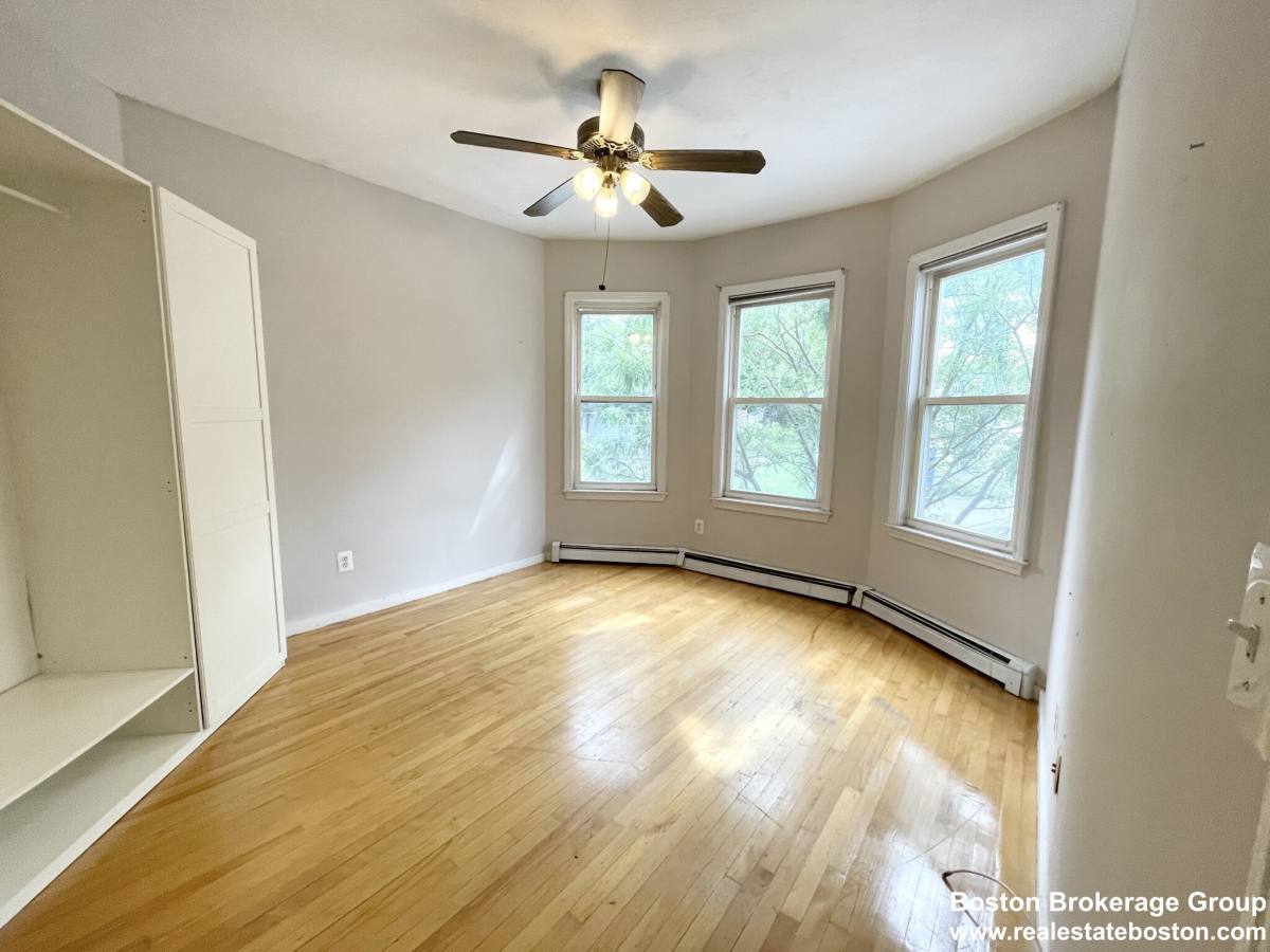 Apartment for rent at 7 Iroquois St #2, Roxbury Crossing, MA 02120