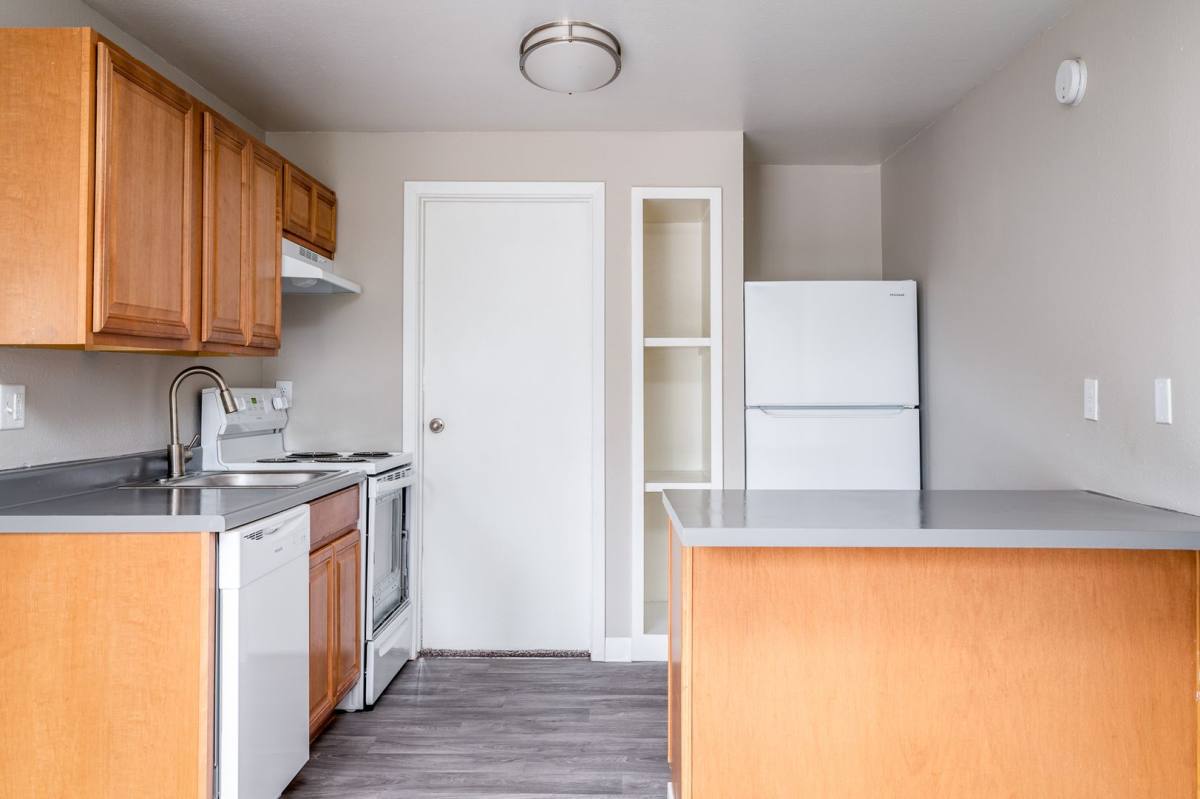 Apartment for rent at 2440-2468 SE 87th Ave, Portland, OR 97216