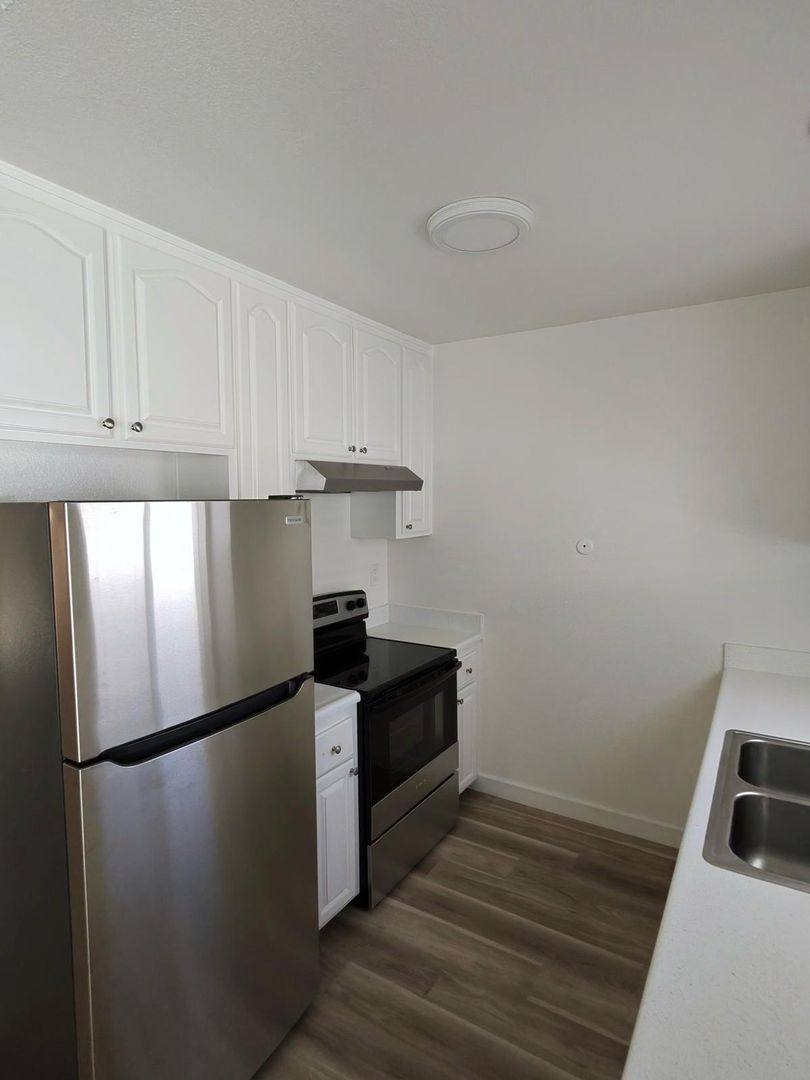 Apartment for rent at 1415 14th St, Imperial Beach, CA 91932
