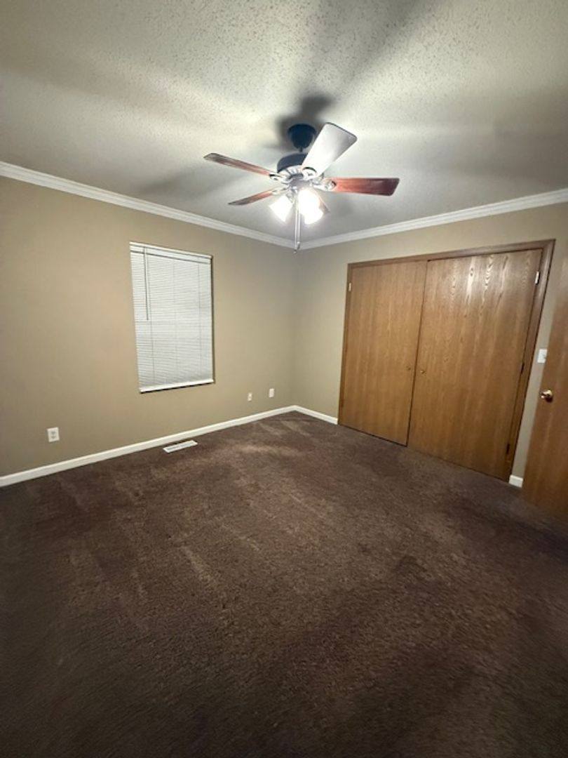 Apartment for rent at 50-56 Circle Dr, Chatham, IL 62629