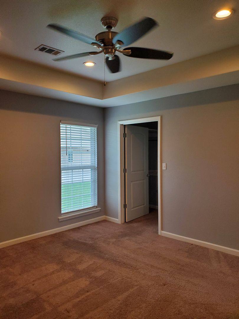 Apartment for rent at 4850 Highland Dr, Jonesboro, AR 72401