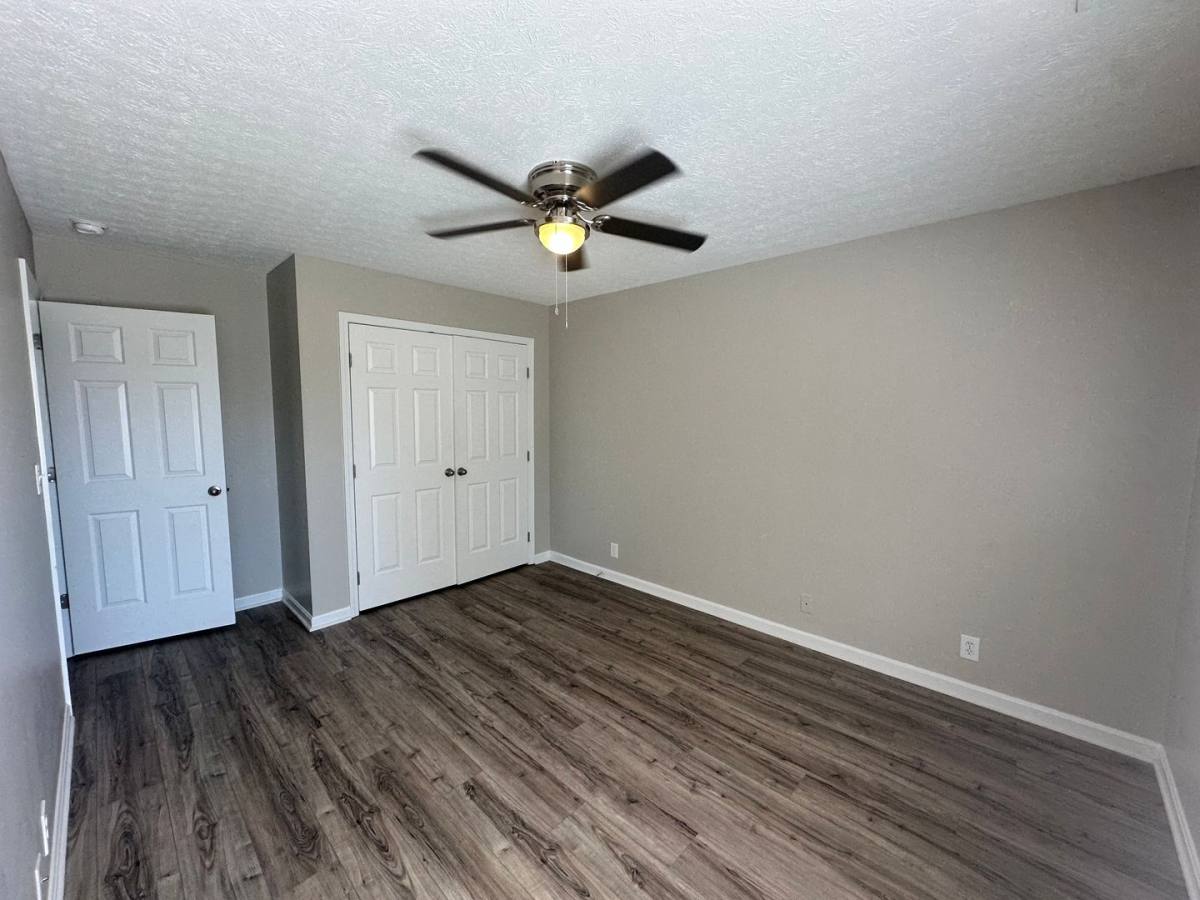 Apartment for rent at 10012 Michaele Lane, Louisville, KY 40299