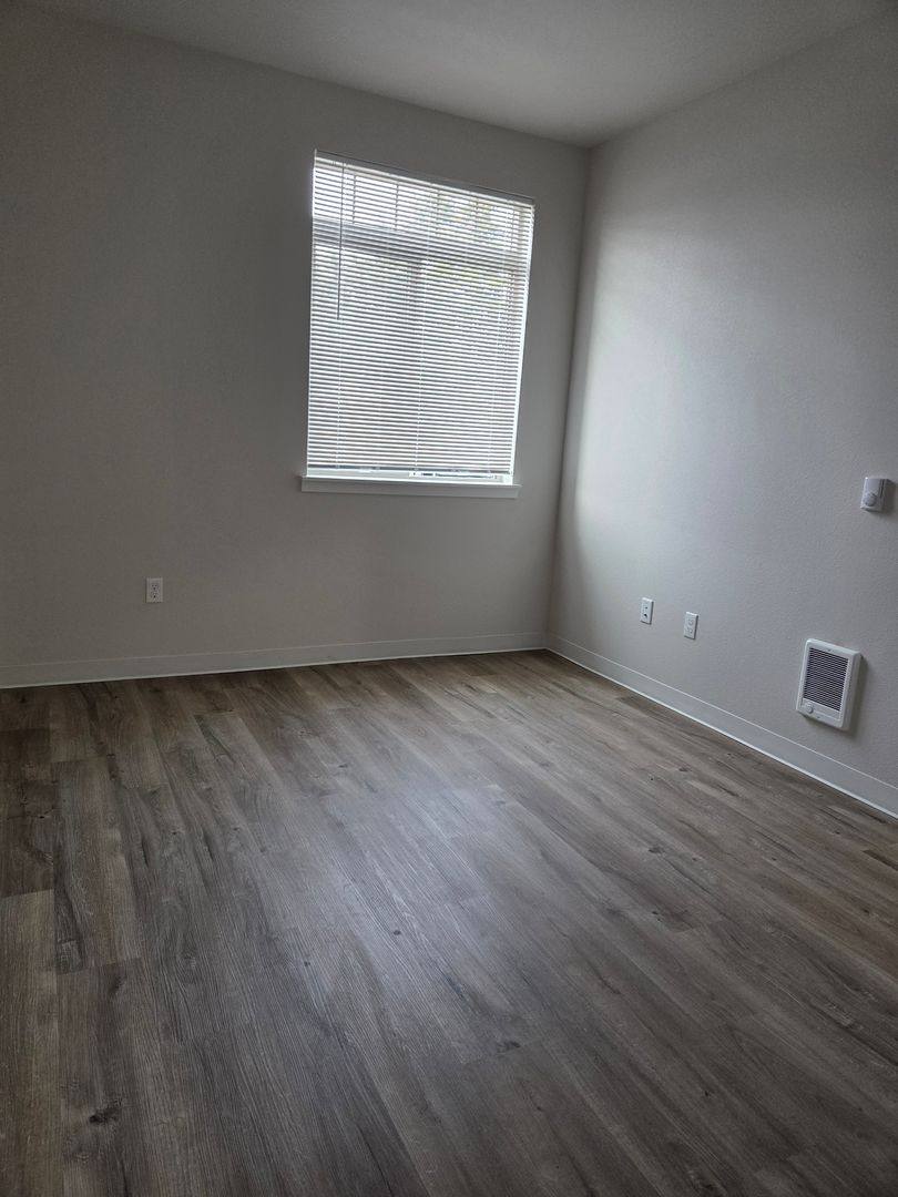 Apartment for rent at 60 Alder Ave, Gervais, OR 97026