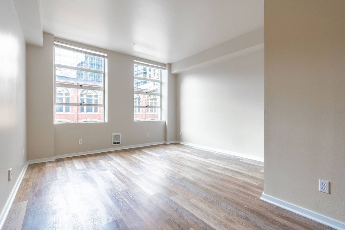 Apartment for rent at 107 Cherry St, Seattle, WA 98104