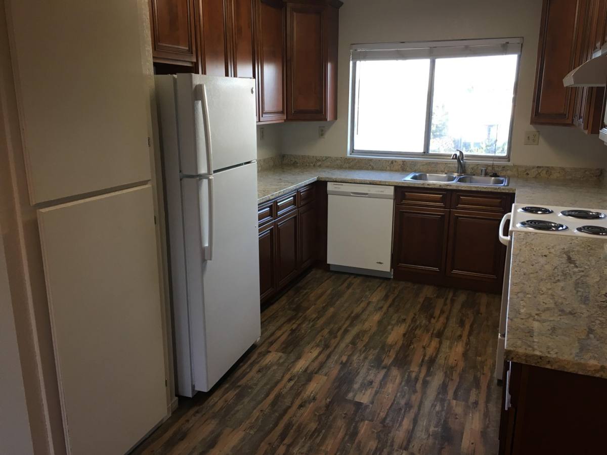 Apartment for rent at 1480 W Main St, Ripon, CA 95366