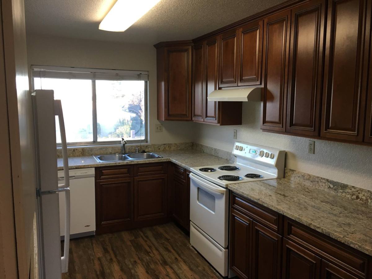 Apartment for rent at 1480 W Main St, Ripon, CA 95366