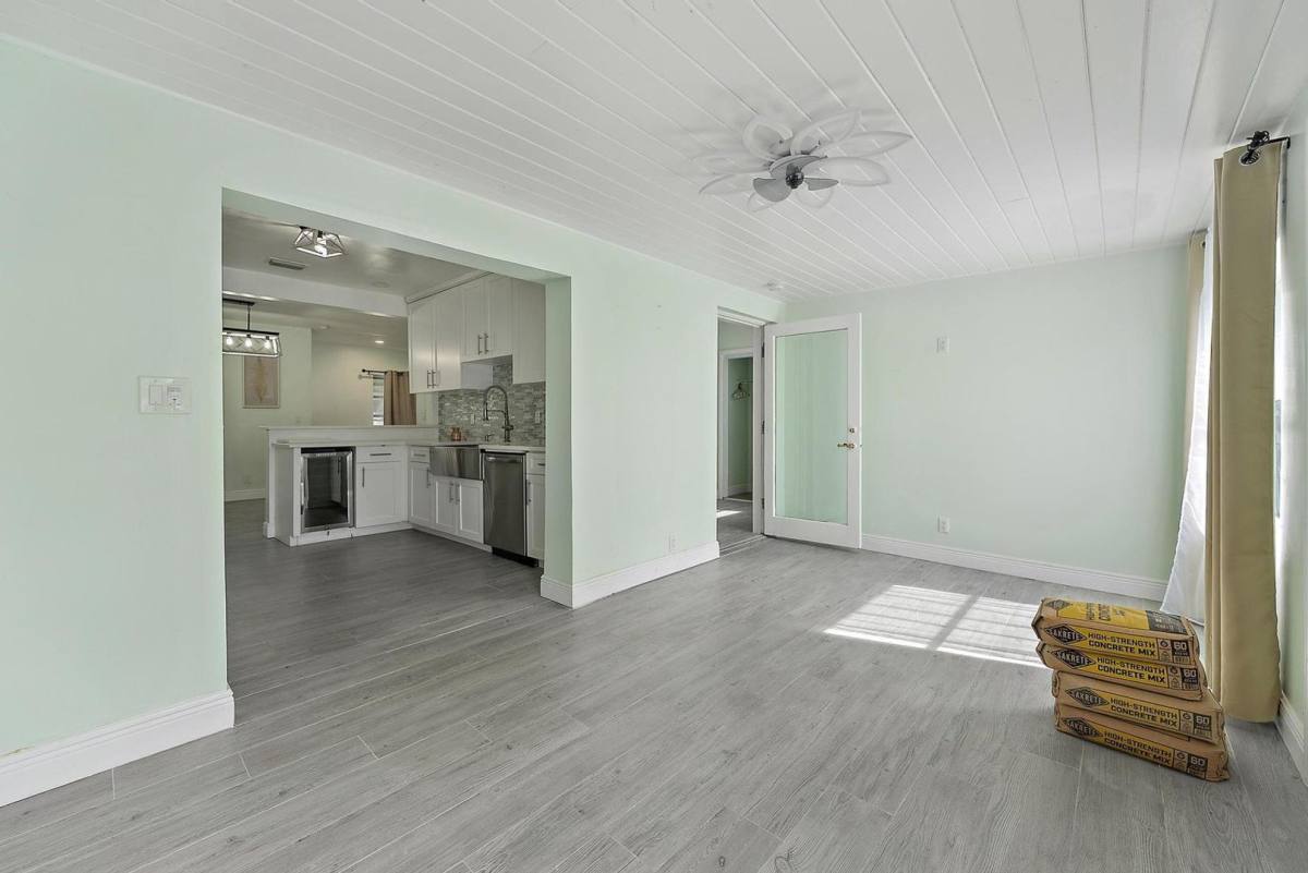 House for rent at 135 E 28th St, West Palm Beach, FL 33404
