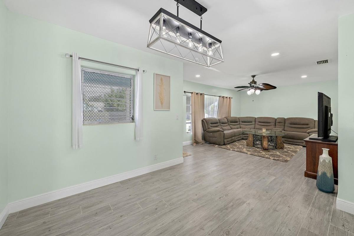 House for rent at 135 E 28th St, West Palm Beach, FL 33404