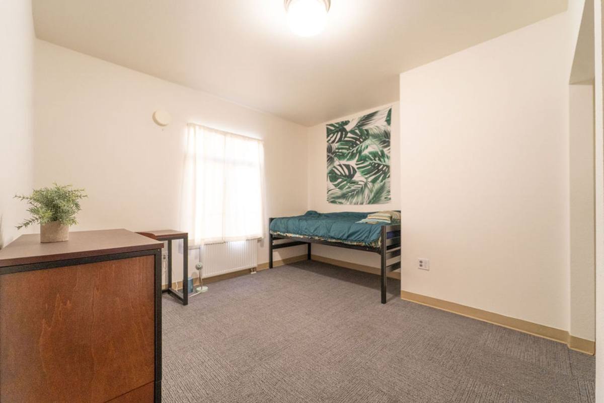 Apartment for rent at 2398 Bancroft Way, Berkeley, CA 94704