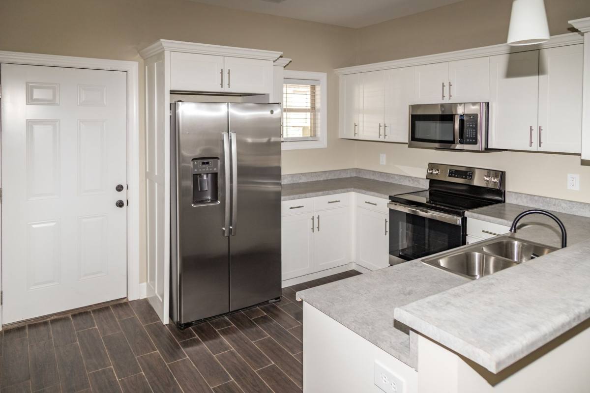 Apartment for rent at 4311 Elledge Lane, Tuscumbia, AL 35674