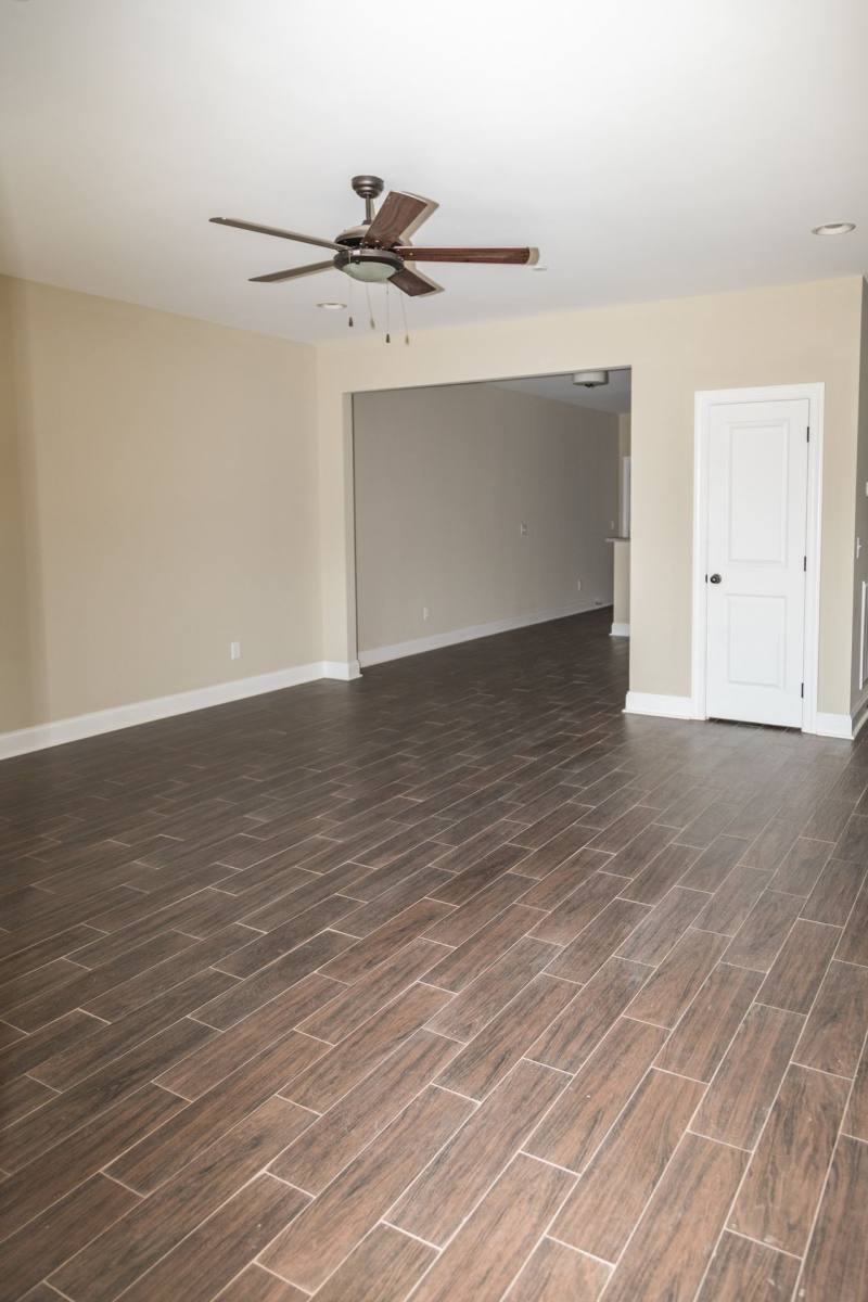 Apartment for rent at 4311 Elledge Lane, Tuscumbia, AL 35674