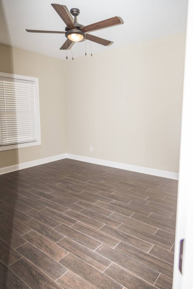 Apartment for rent at 4311 Elledge Lane, Tuscumbia, AL 35674