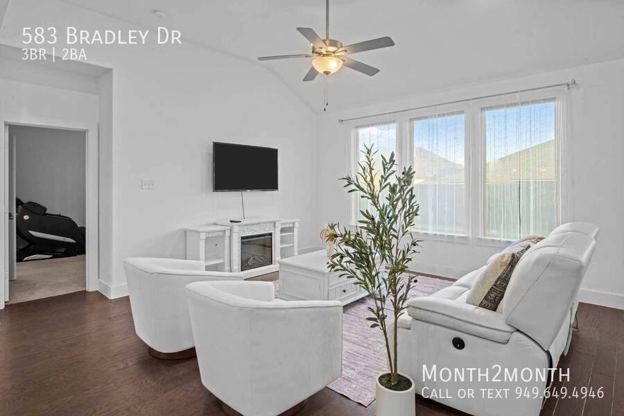 House for rent at 583 Bradley Dr, Rockwall, TX 75087