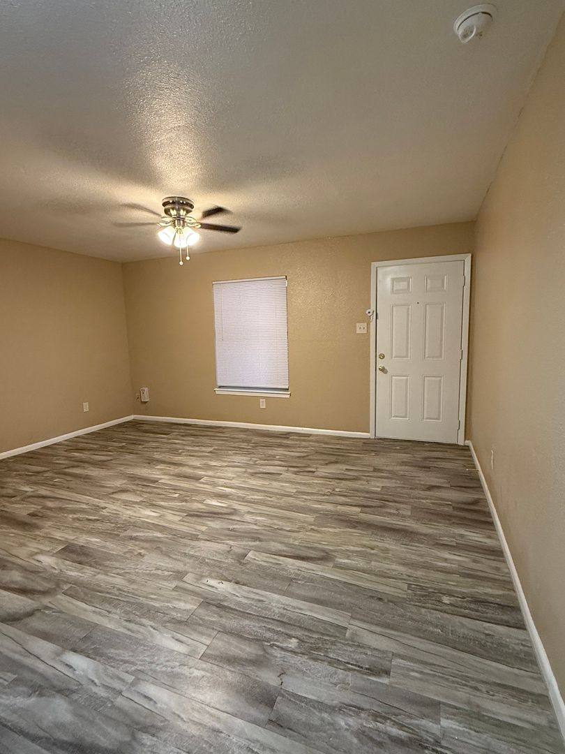Apartment for rent at 710 S Kennedy Ave, Tyler, TX 75701