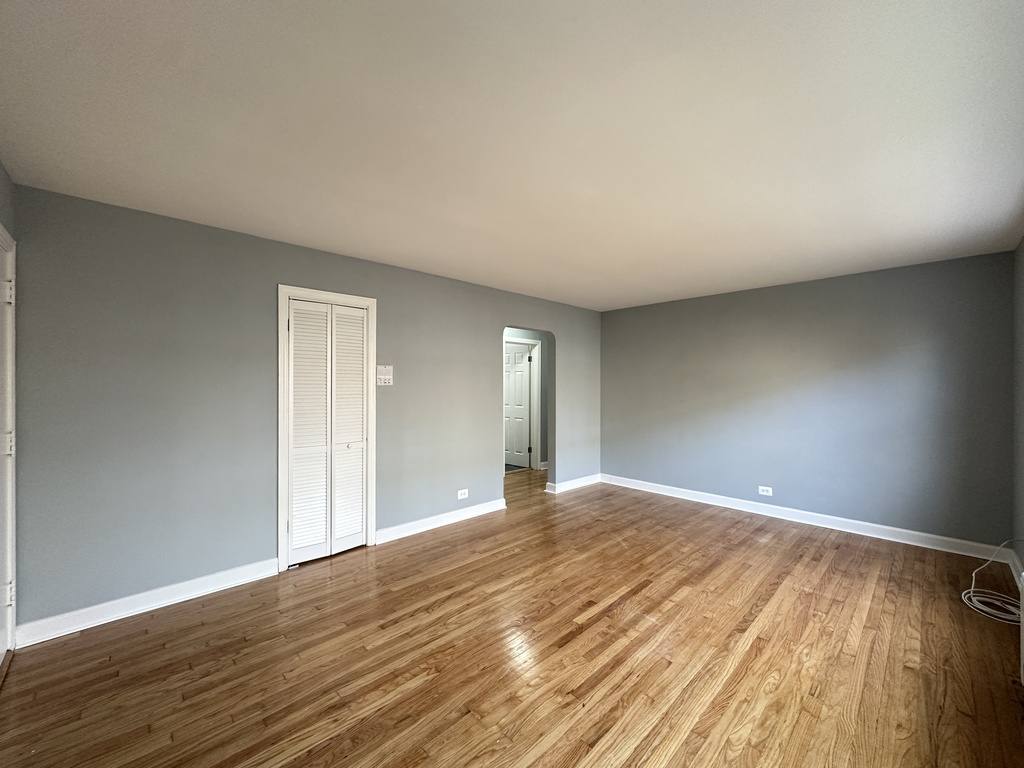 Apartment for rent at 6713 California #WA8, Chicago, IL 60645
