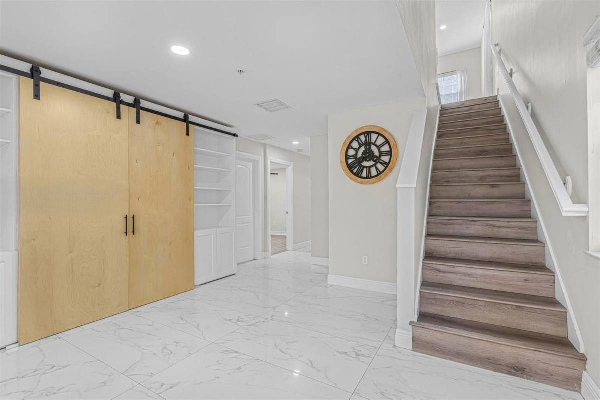 House for rent at 1111 Waverly Rd, Fort Lauderdale, FL 33312