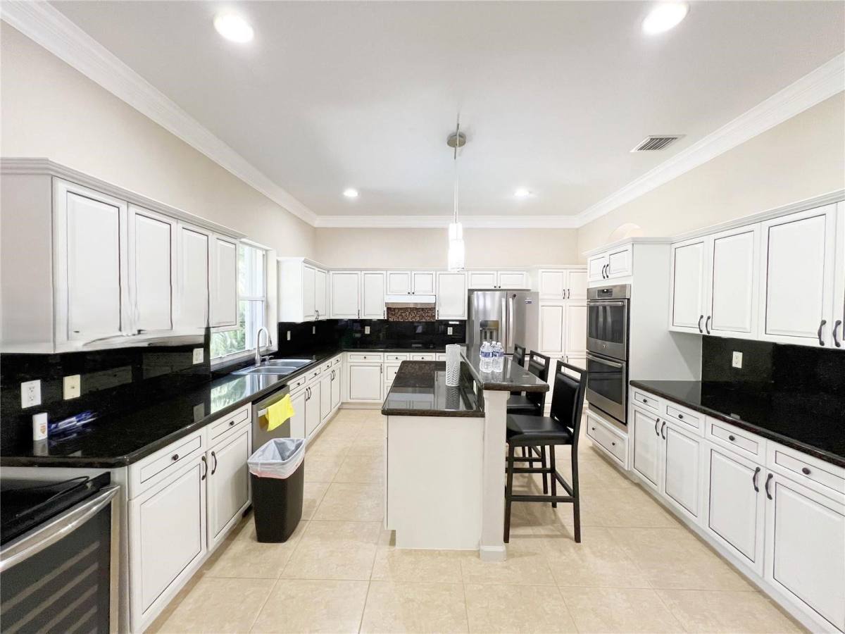 House for rent at 1983 Harbor View Circle, Fort Lauderdale, FL 33327
