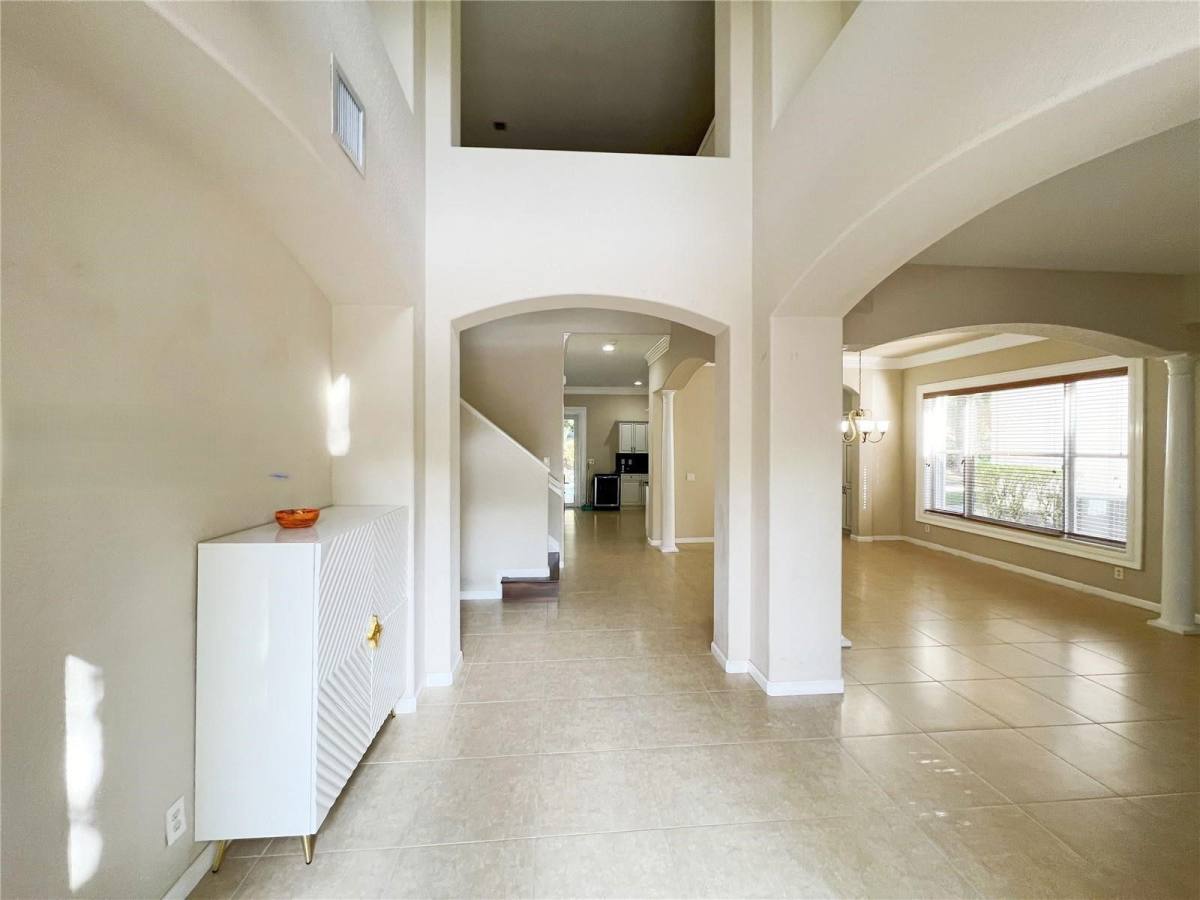 House for rent at 1983 Harbor View Circle, Fort Lauderdale, FL 33327