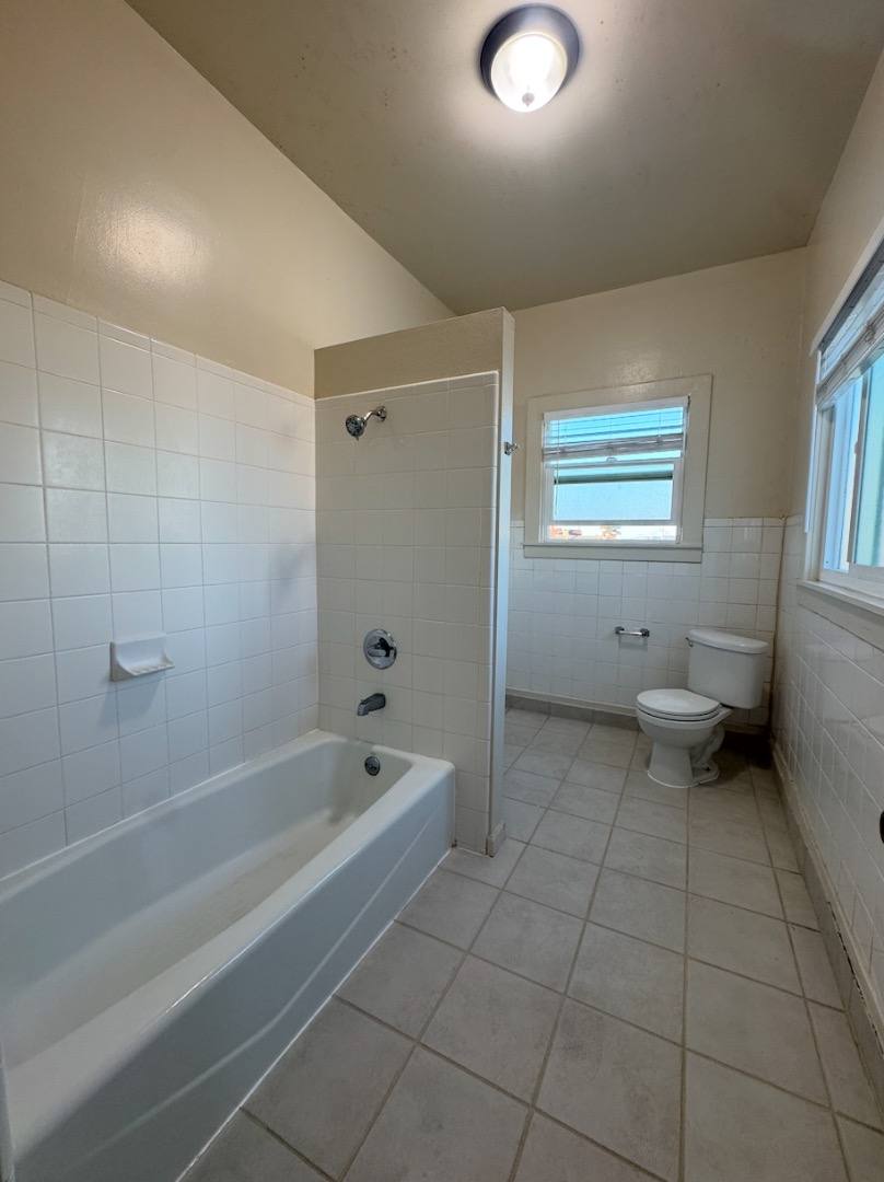 Apartment for rent at 117 John St #10, Salinas, CA 93901