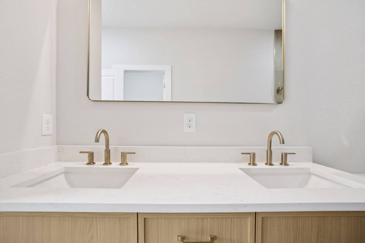 Townhouse for rent at 4873 29th St SW, Lehigh Acres, FL 33973