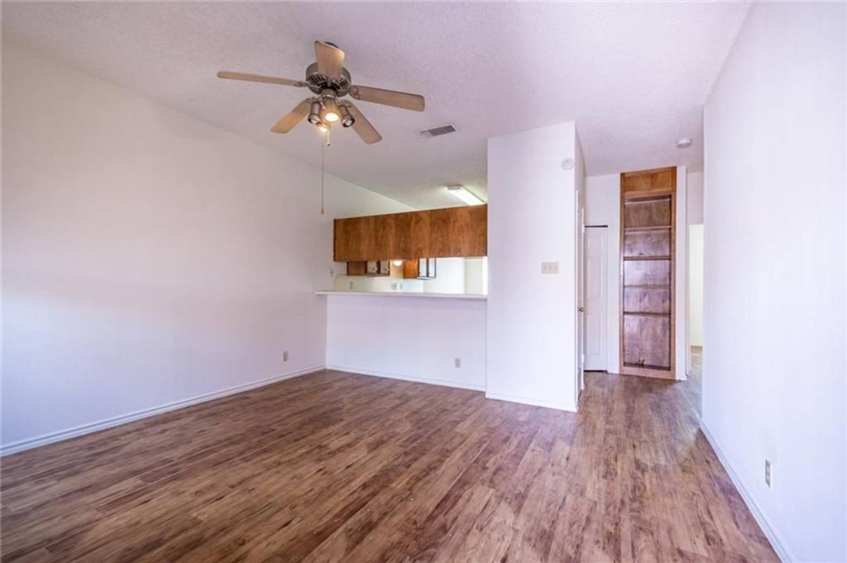 House for rent at 2414 Longview, Austin, TX 78705