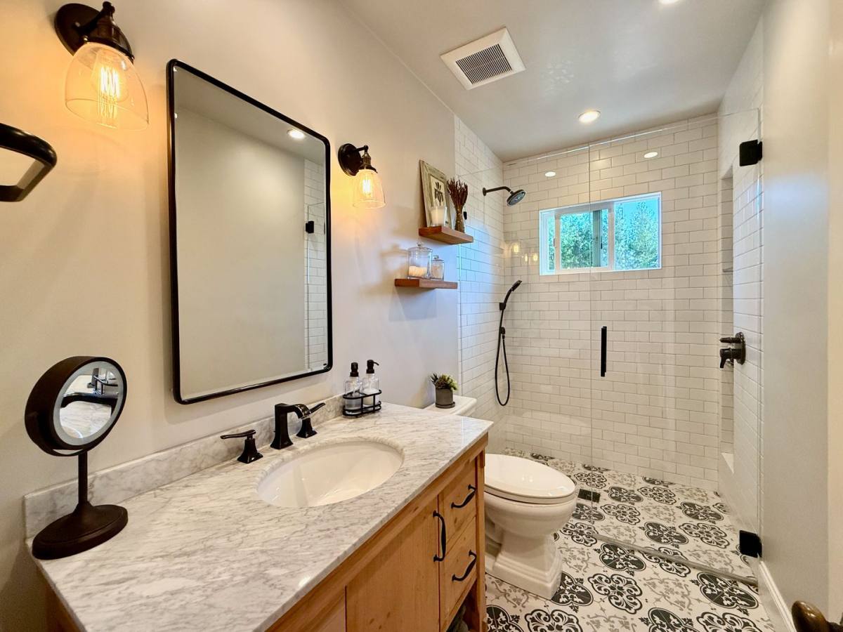 House for rent at 1622 Villa Ave, Santa Barbara, CA 93101