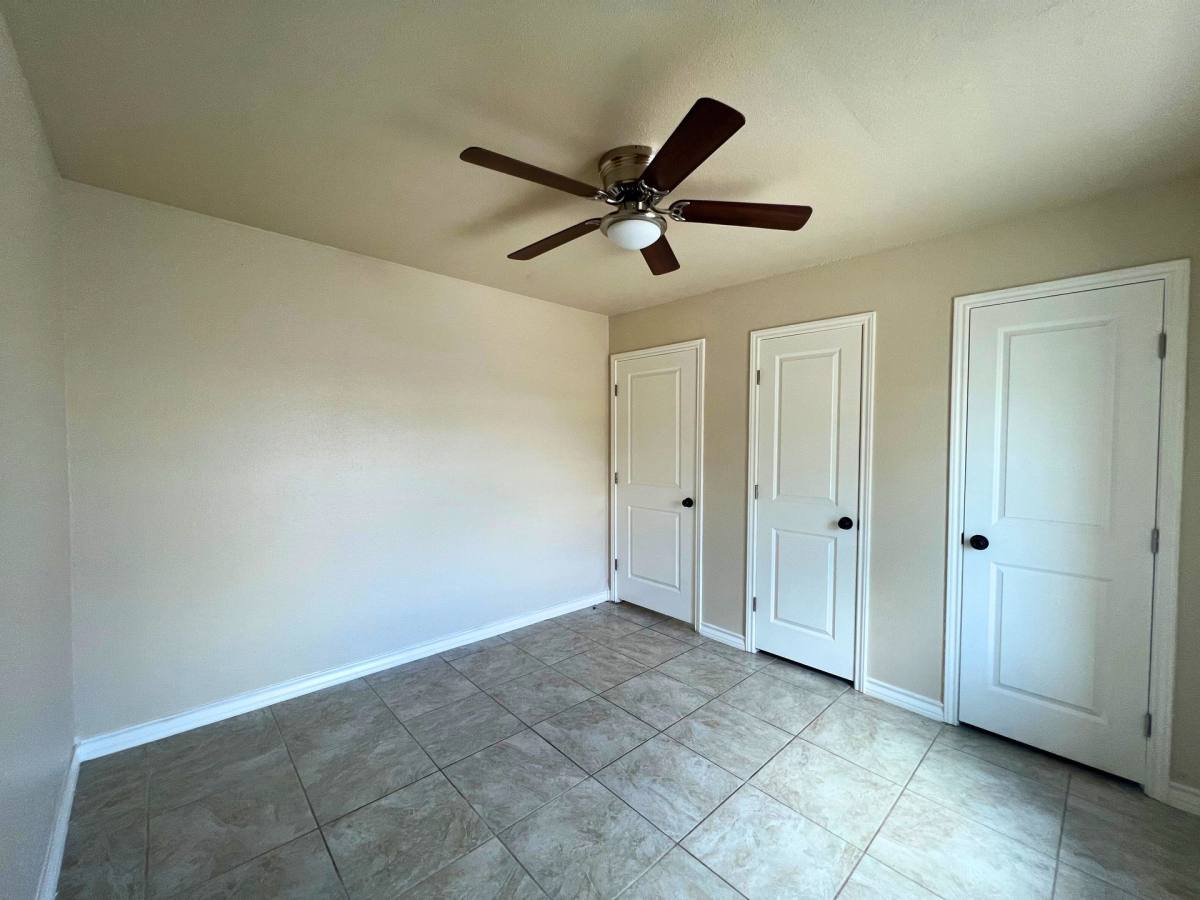 Apartment for rent at 5909 Santa Maria Ave, Laredo, TX 78041