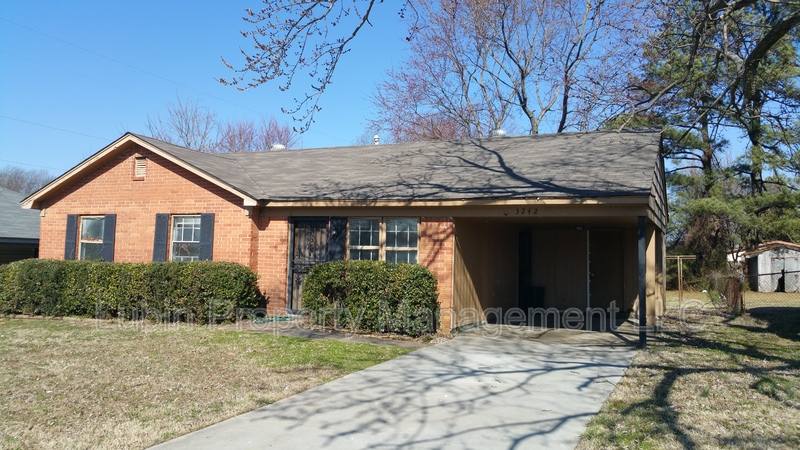 House for rent at 3242 Egypt Central Rd, Memphis, TN 38128
