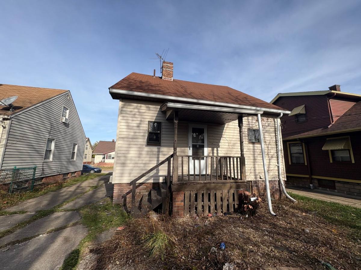 House for rent at 11110 Vernon Ave, Cleveland, OH 44125
