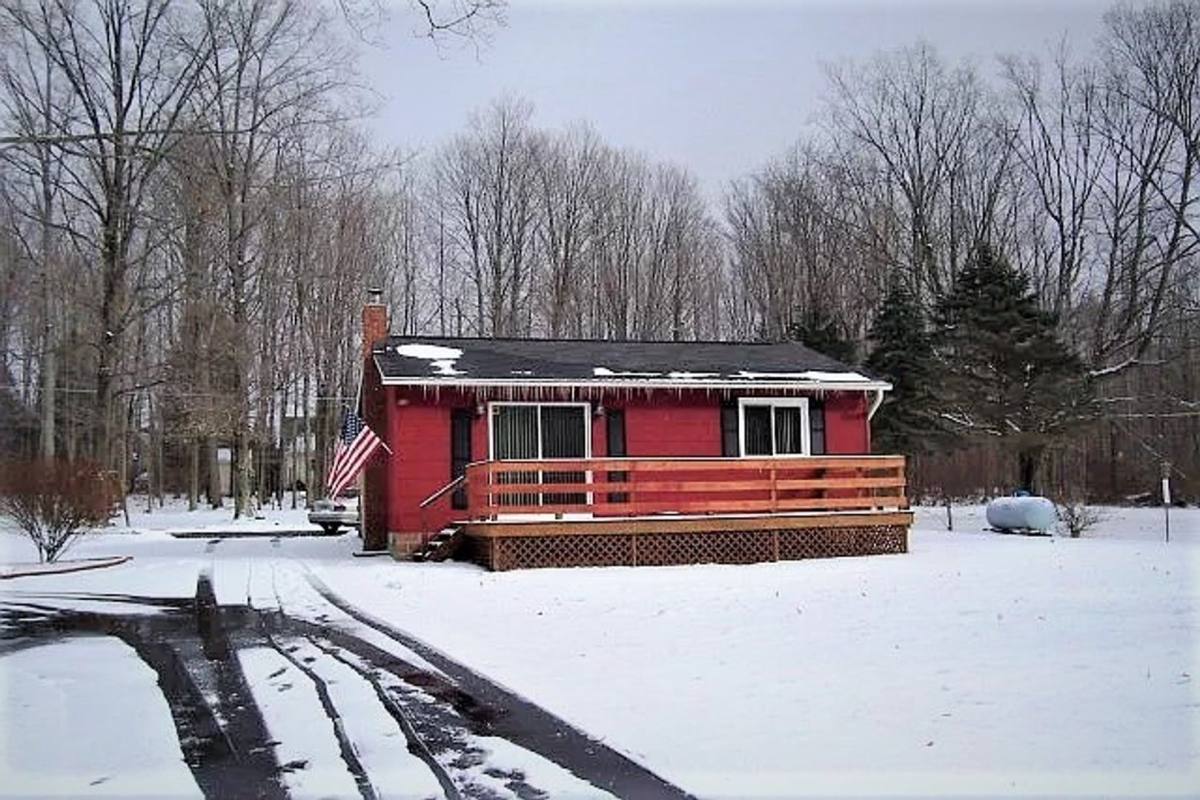 8900 S Lake Rd, Linesville, PA 16424 - Apartment for Rent - Image 3