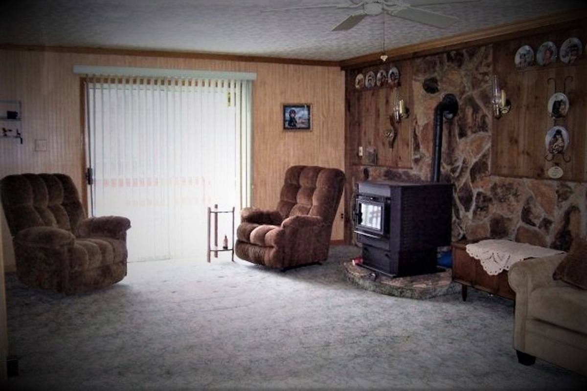 8900 S Lake Rd, Linesville, PA 16424 - Apartment for Rent - Image 5