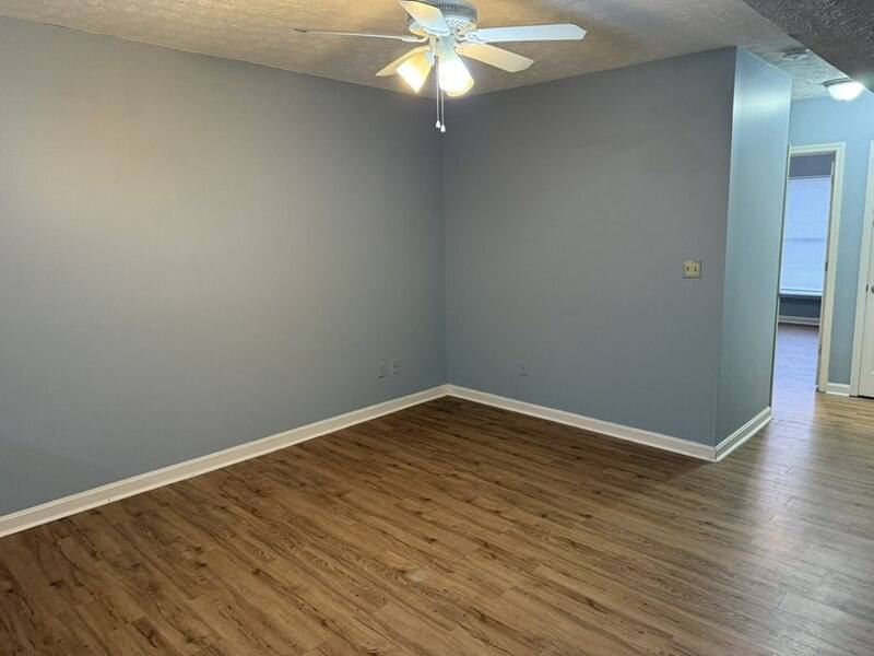 Apartment for rent at 1612 W Market St #2, Louisville, KY 40203