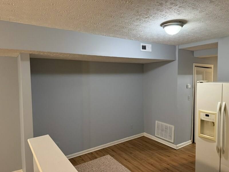 Apartment for rent at 1612 W Market St #2, Louisville, KY 40203