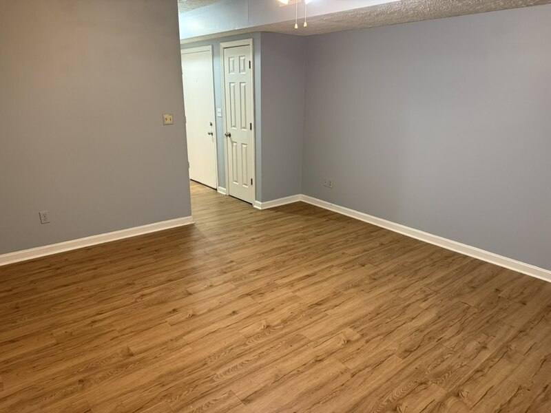 Apartment for rent at 1612 W Market St #2, Louisville, KY 40203