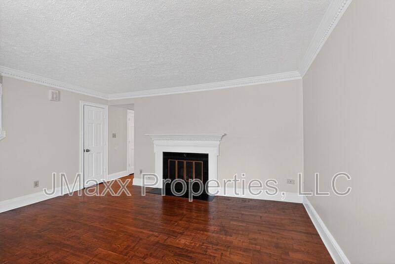Townhouse for rent at 898 Chippendale Lane, Norcross, GA 30093