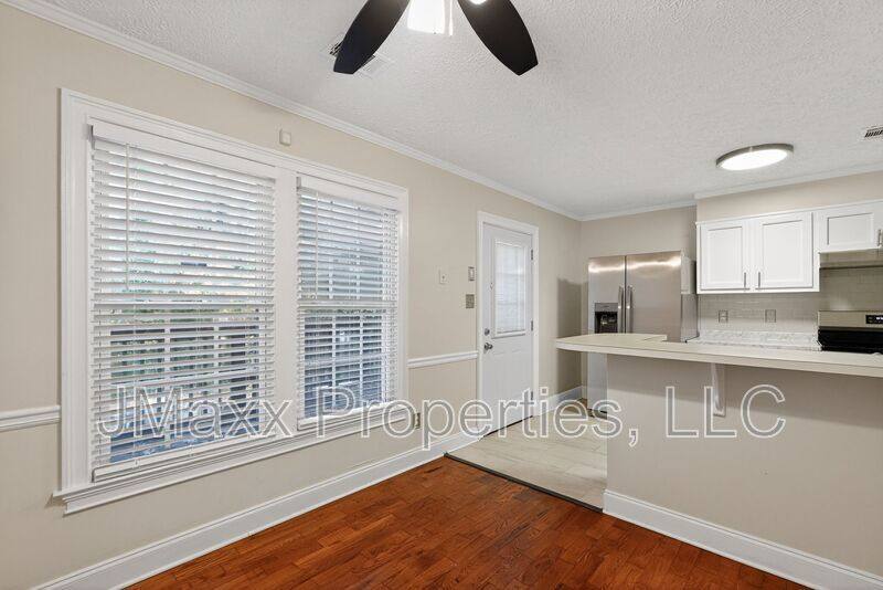 Townhouse for rent at 898 Chippendale Lane, Norcross, GA 30093